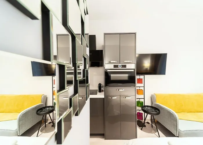 Galleries Elegant Apartament *